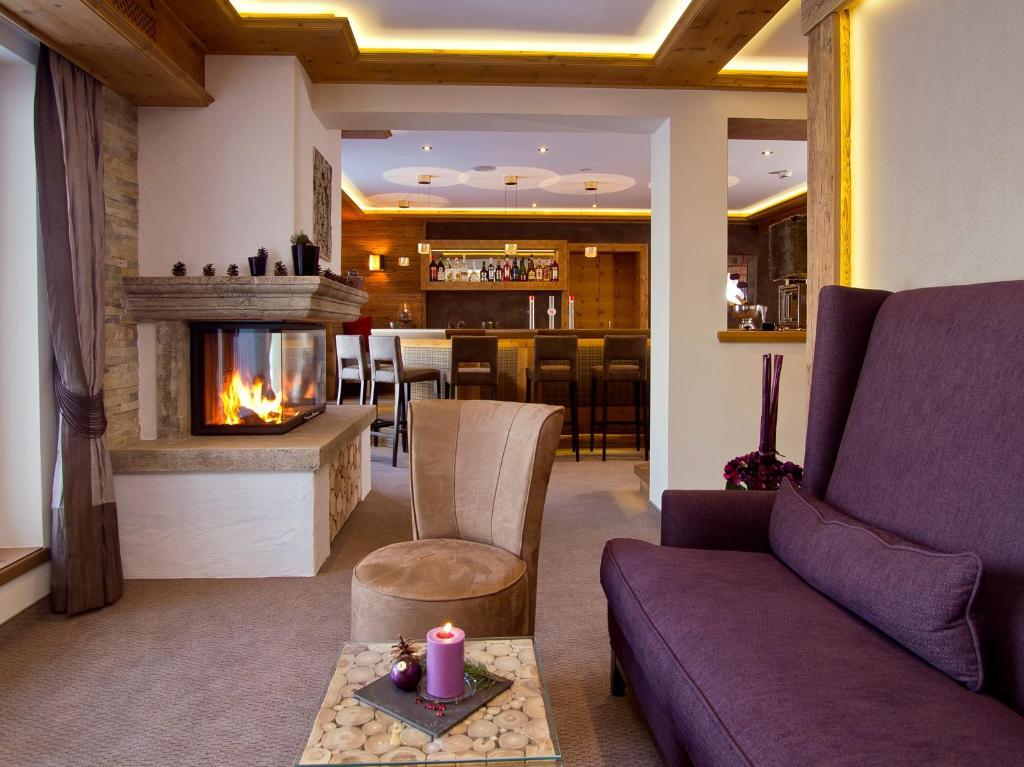 Hotel Bergkristall (Adults Only) オーバーアウ エクステリア 写真